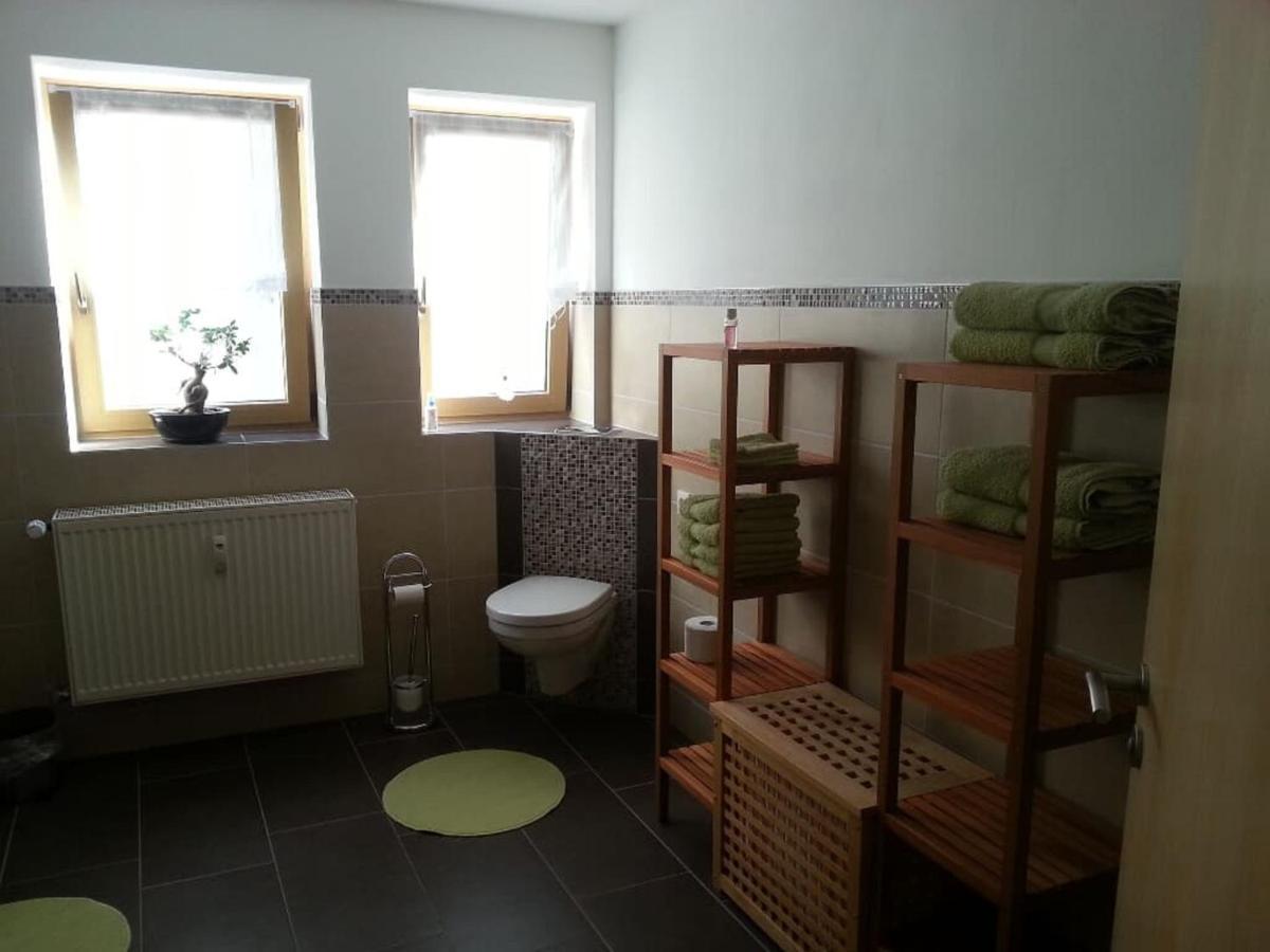 Ferienwohnung Und Sommerhaus Unter Der Burg Falkenberg  Exterior foto